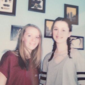 Meet your Posher, Hilary